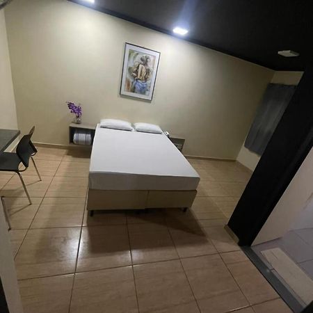Light Motel - 24 Horas Guarulhos Extérieur photo